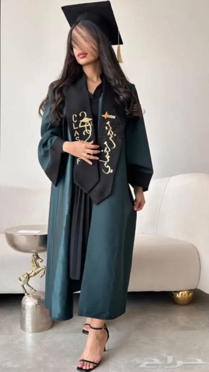 عبايات تخرج 2023 للطلب واتساب 43