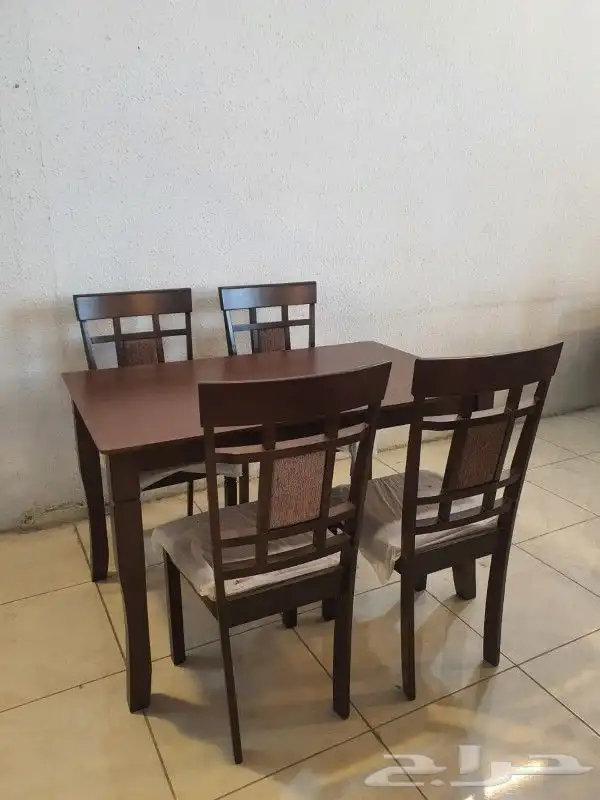 طاولات تركي وماليزي وصيني مميز 2