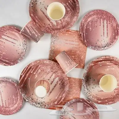 طقم سفرة ورق بتصميم كريستالي فاخر 80 قطعة ب15 ريال 0