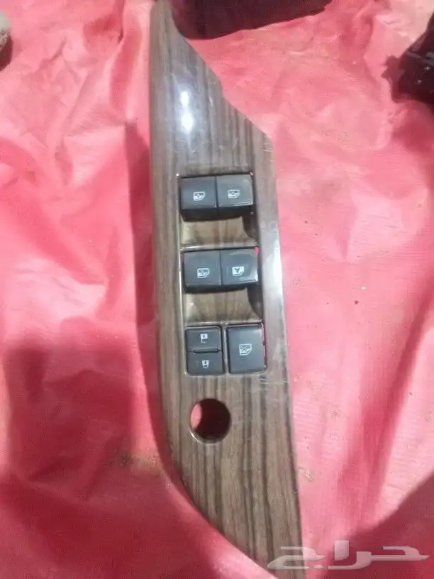 تحكم قزاز هايلكس لكزس 300و430للبيع 0