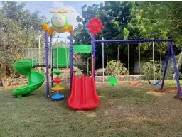 مرجيح والعاب حدايق ولستراحات جديد اتواصل وتساب 12