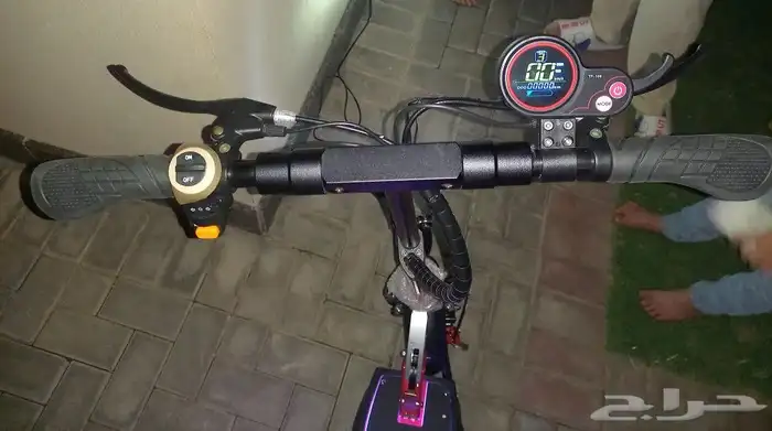 سكوتر كهربائي مطور 48 ولت 8