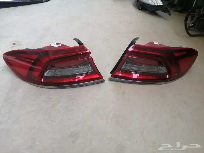 اصطبات خلفي ازيرا 2012 - 2022 6