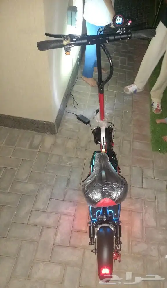 سكوتر كهربائي مطور 48 ولت 10