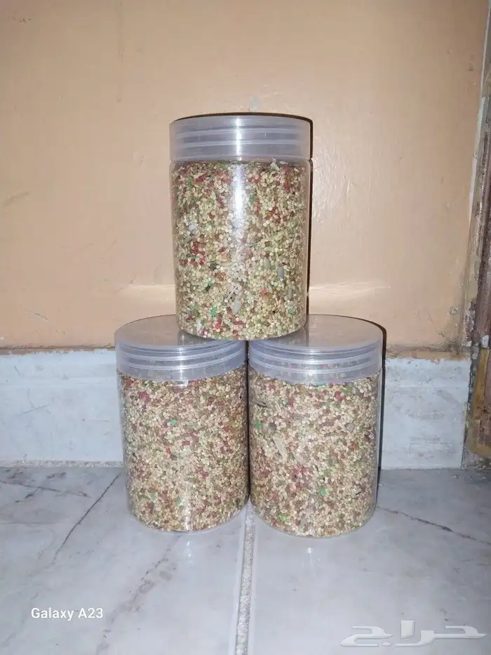 جميع أعلاف الطيور والببغاوات 1