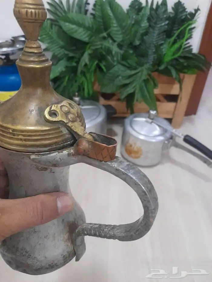 دله حساويه وقدرين ضغط شكل غريب 1
