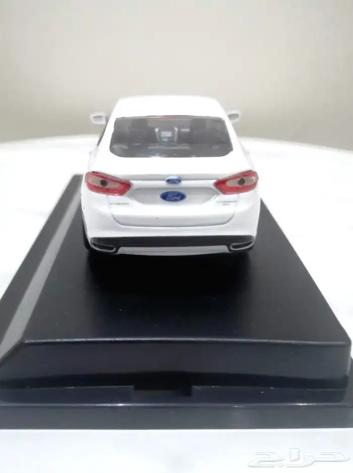 مجسم فورد فيوجن 2013 5