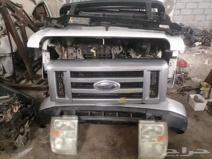 فورد فان 2013 قطع غيار الموجود واجه كامل 0