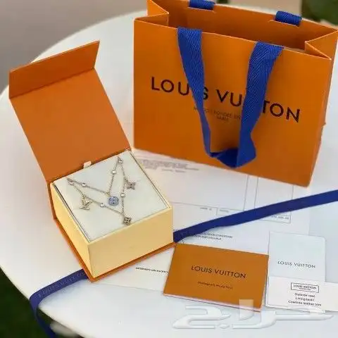 سلاسل او اساور لويس فيتون درجة اولي 3