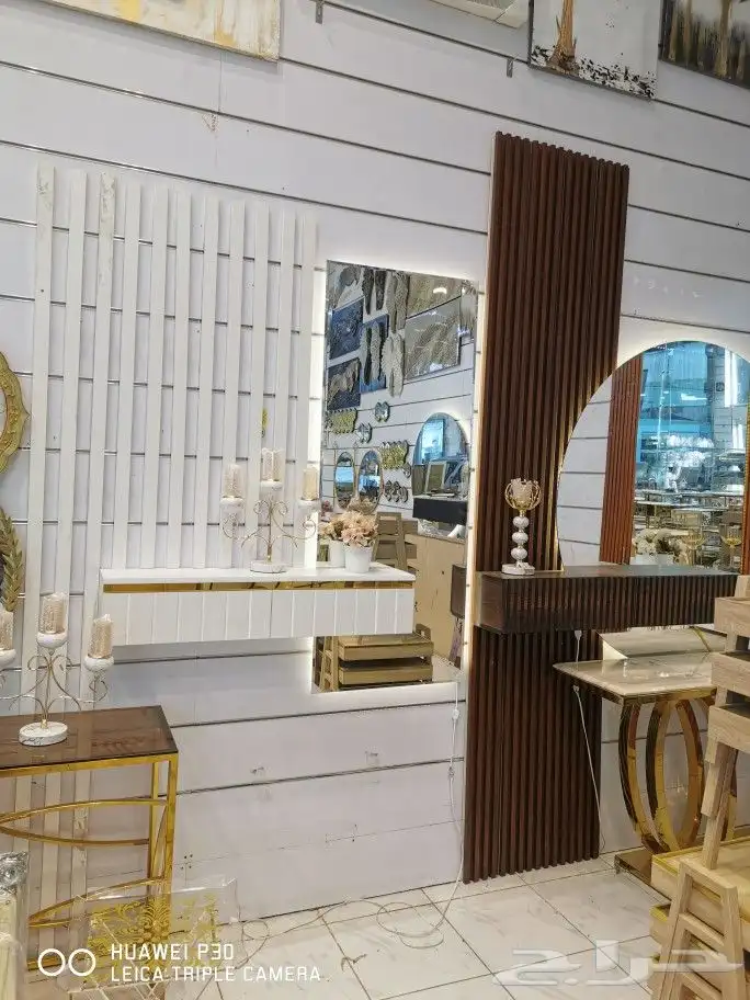 مرايه جدران مع رف 2