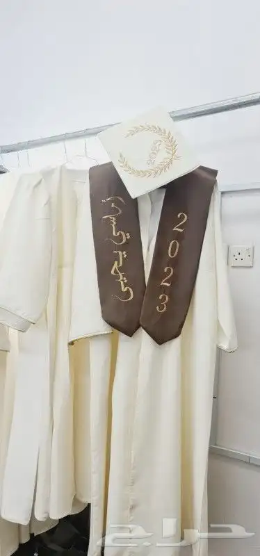 عبايات تخرج تفصيل حسب الطلب 0