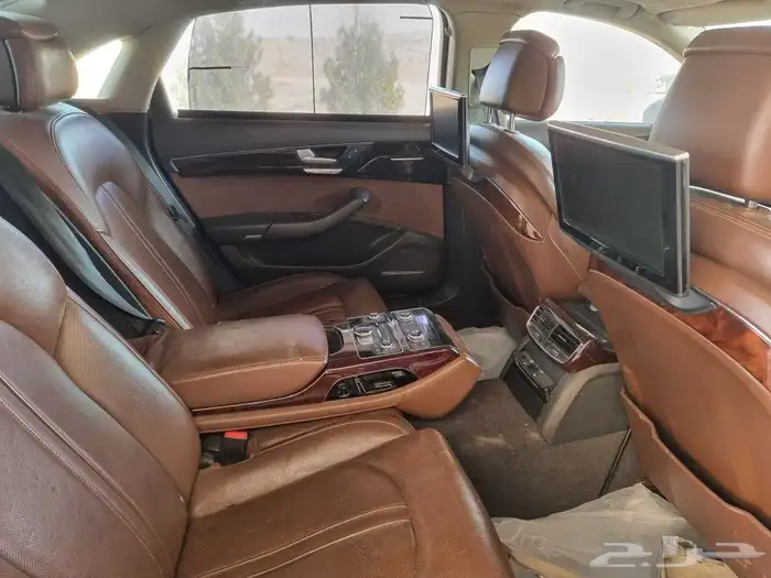 اودي A8 2011-2017 30