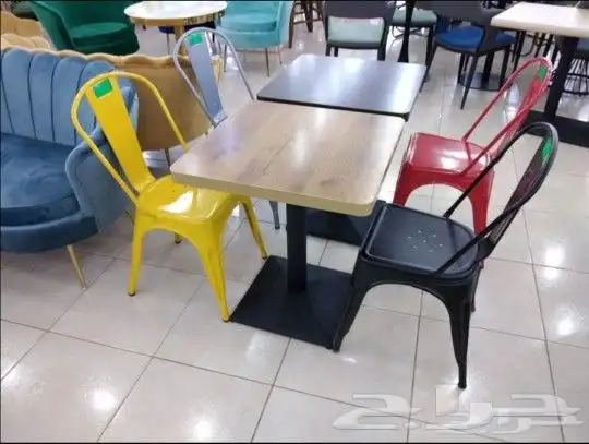 طاولات مطاعم 4