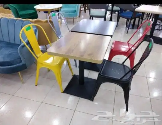 طاولات مطاعم 24