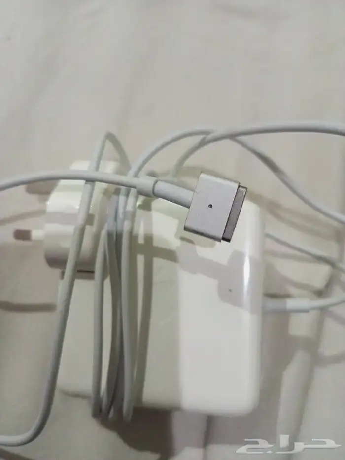 شاحن لابتوب أصلي مستخدم نظيف 3