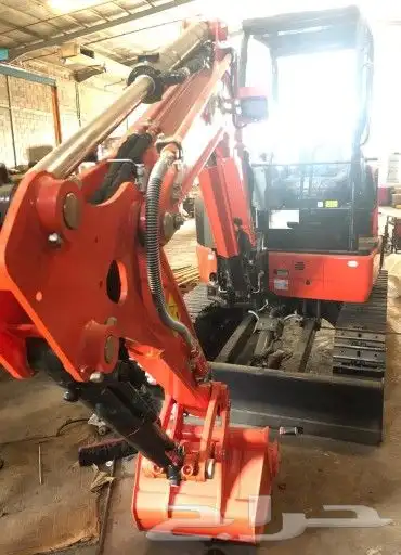 حفارات ( بوكلين ) كوبوتا kubota 7