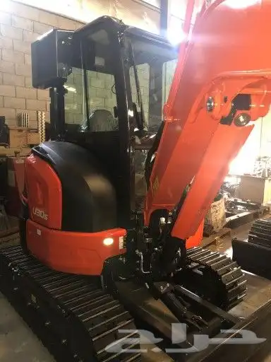 حفارات ( بوكلين ) كوبوتا kubota 12