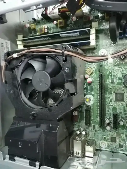 جهاز كمبيوتر مكتبي HP بالشاشة SAMSUNG امريكي 5