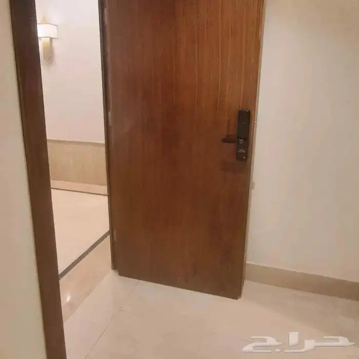 مطابخ المنيوم ابواب خشبيه 4