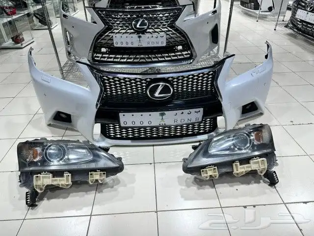 واجهيه لكزس GS350 F موديل 2015 ابيض لؤلؤي 0