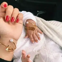 هدايا ولاديه وبناتيه بالاسم بروشات سلاسل 7