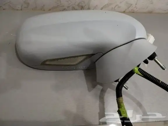 للبيع قطع للكزس ارنوب موديل 2008 15