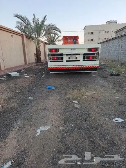 سطحه المطلق 2000 6