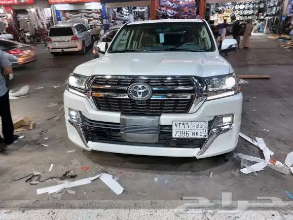 يتوفر لدين اكسورت جيب لندكروز وشاص ولكزس 1