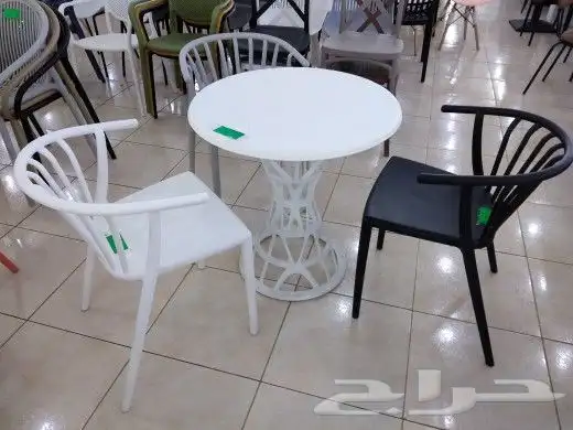 كراسي بلاستك   كراسي مطاعم  كراسي خارجيه.. 30
