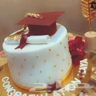 كيكات التخرج الرائعه 3