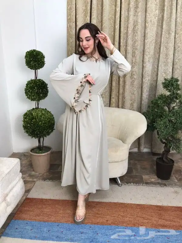 عرض كل 2 فستان ب 320 ريال وأجور التوصيل و الشحن مجاني 24