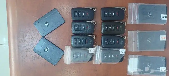 برمجة مفاتيح وريموتات جيب لكزس لكزز سيدان es350 is350 0