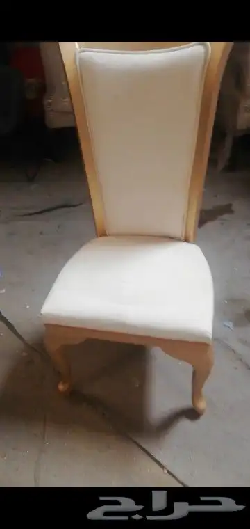 اكسبلور بيع كراسي ديور مستخدم نظيف ج(( )) والطاولات وتفصيل 12