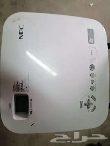 السلام عليكم بروجكتر تعمل على الجوال 11