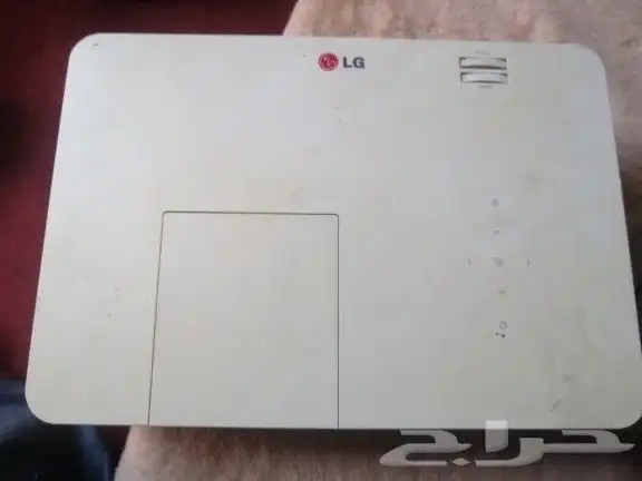 السلام عليكم بروجكتر تعمل على الجوال 6