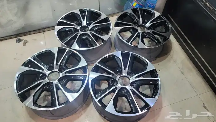 يوجد لدينا رش مطفي رش لمعه بدي رش جنوط 7