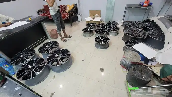 يوجد لدينا رش مطفي رش لمعه بدي رش جنوط 6