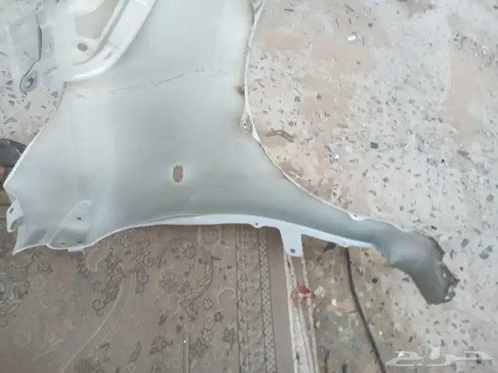 رفرف وصدامات وشنطه يارس 2015 و 20219 8