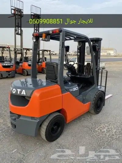 تاجير رافعات شوكيه جديده بنواعها 2