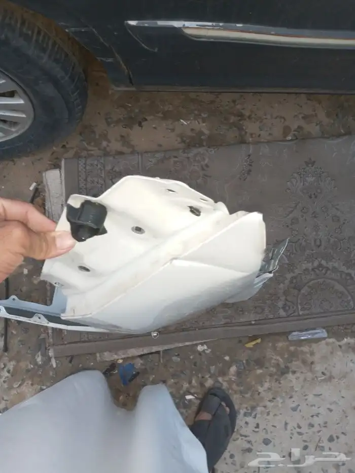 رفرف وصدامات وشنطه يارس 2015 و 20219 6