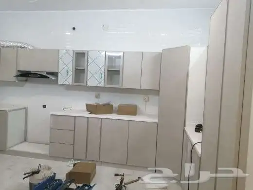 ورشه عالم الابنوس لا اعمال مطابخ الألمنيوم 13