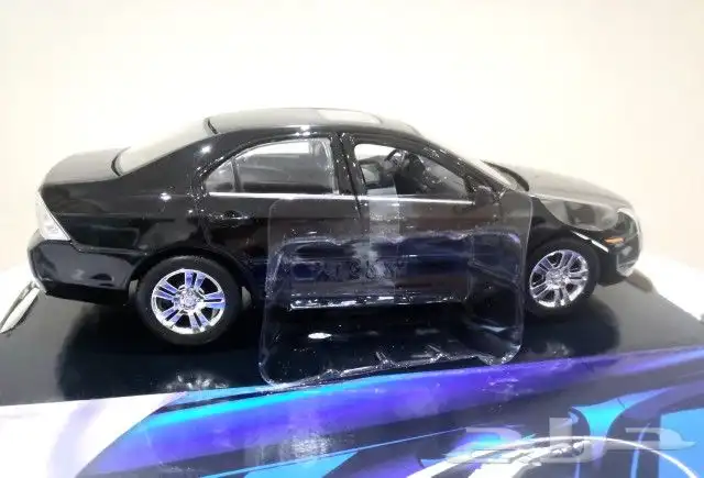 مجسم فورد فيوجن 2006 5