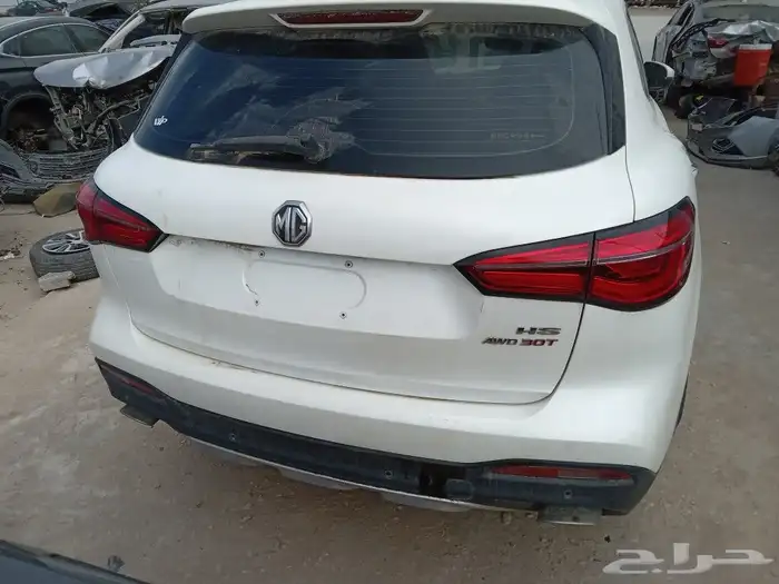 ام جي HS قطع غيار تشليح 2021 4