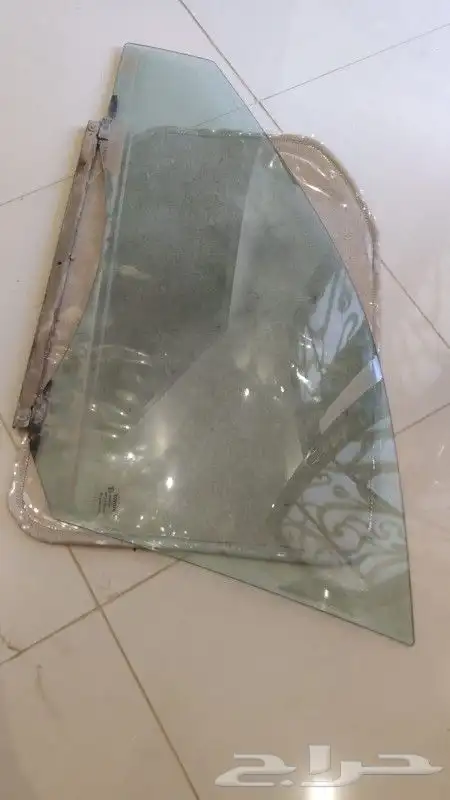 قزازة باب امامي وخلفي يسار كامري 2003 الي 2006 اصلي 1