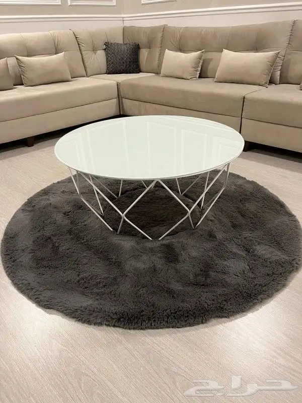 طقم طاولات مع الزولية ودعاسات ابواب 2