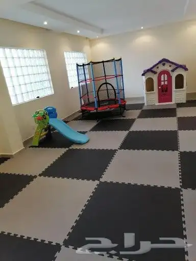 طاولات والعاب العيد 21