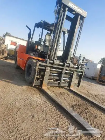 للايجار رافعات 2020 Forklift جميع الأحجام داخل وخارج الرياض 4