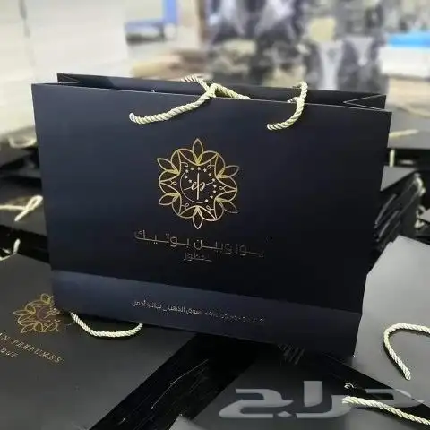 طباعة وتفصيل شنط وبوكسات جلد وقماش و حقائب جميع المقاسات 19