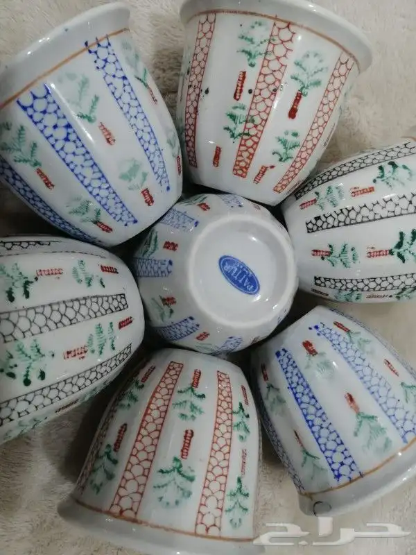 منوعات أواني و تحف 21