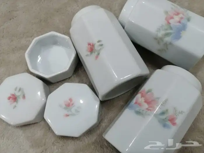 منوعات أواني و تحف 26